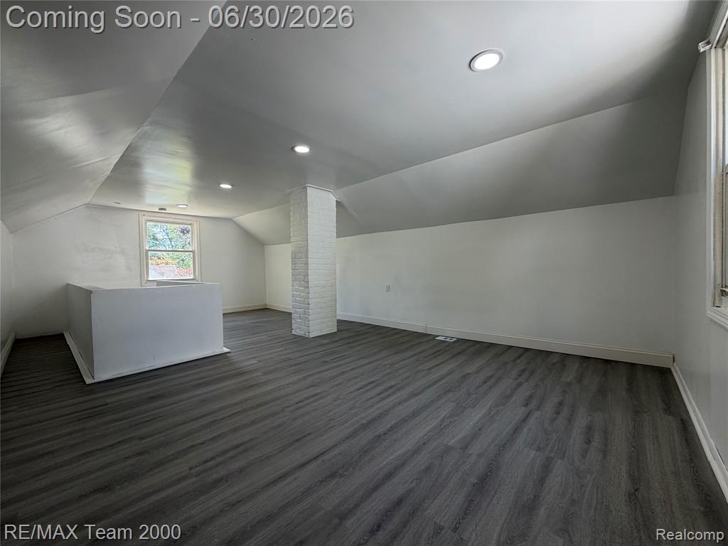 6760 Warwick Street, Detroit, MI 48228 — Photo 27