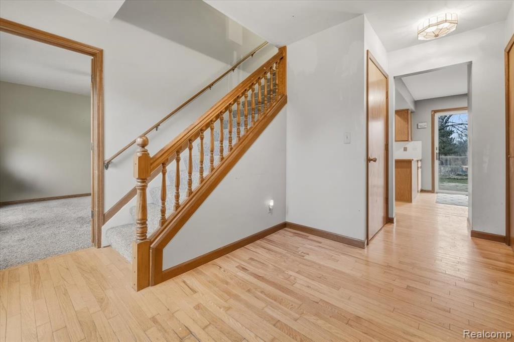 12386 Will Mill Drive, Milford, MI 48380 — Photo 3