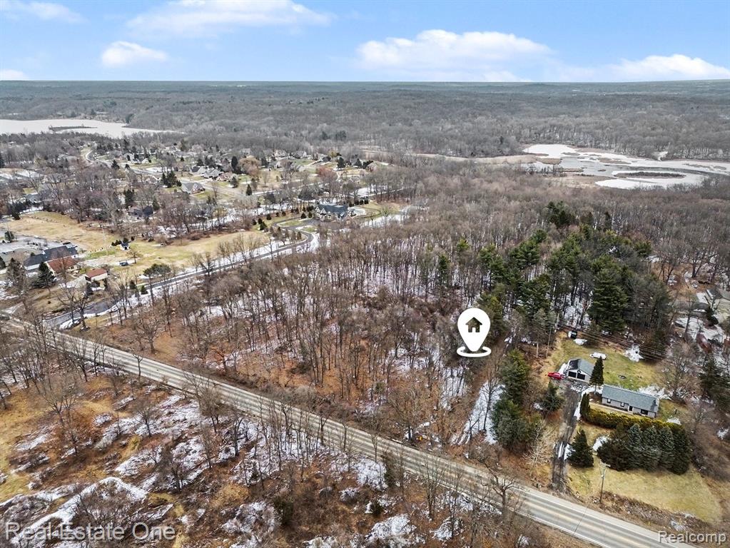 3277 S Milford Road, Highland, MI — Photo 2