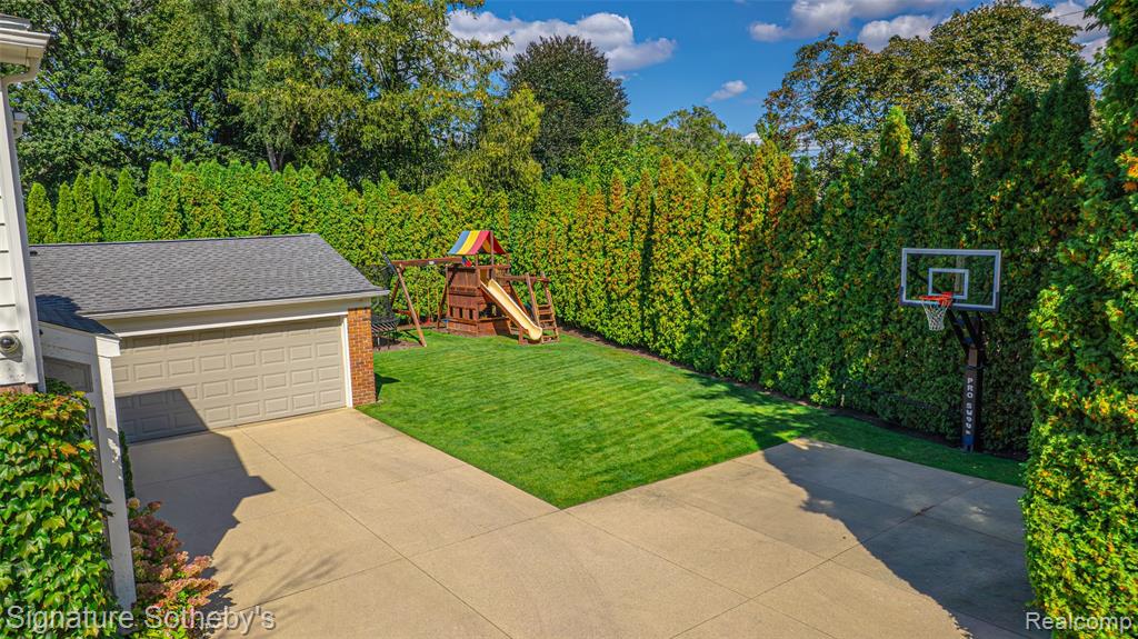 182 Chewton Road, Bloomfield Hills, MI 48301 — Photo 33