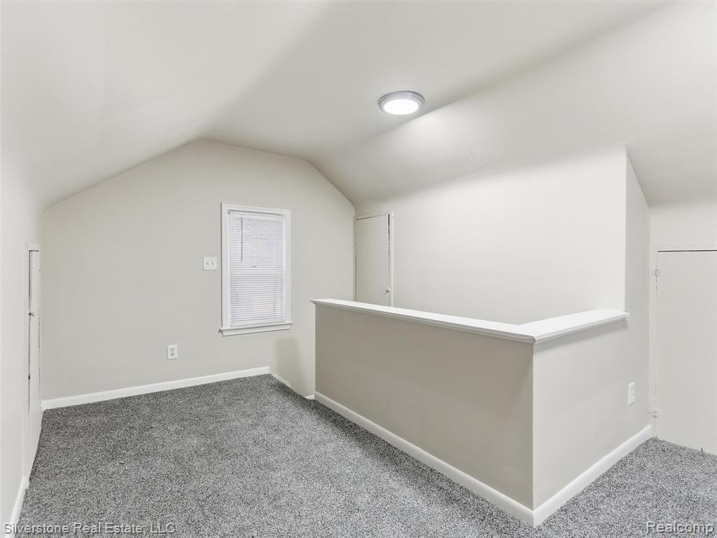 685 Northway Drive, Pontiac, MI 48342 — Photo 23