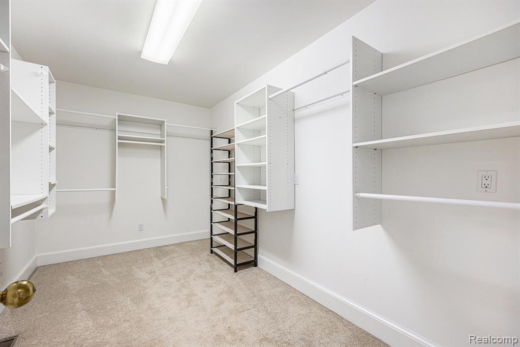 785 River Bend Drive, Rochester Hills, MI 48307 — Photo 30