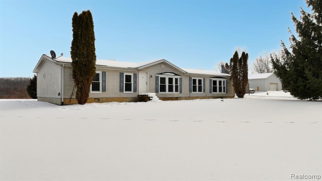 3220 N Summers Road, Imlay City, MI 48444 — Photo 2
