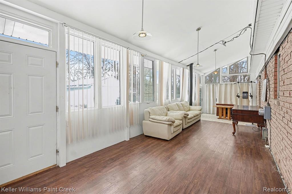 86 Perkins Street, Pontiac, MI 48342 — Photo 22