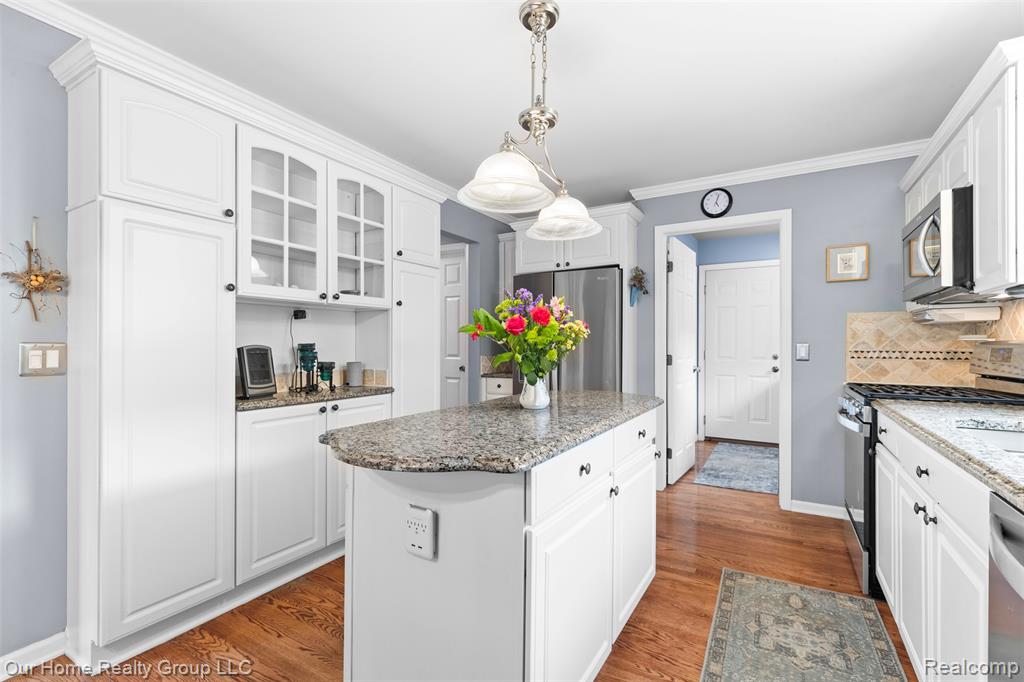 7805 Partridge Hill Drive, Brighton, MI 48116 — Photo 13