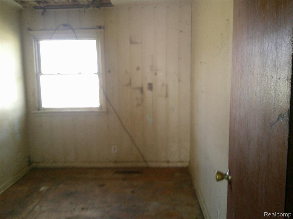 5442 NASSER Street, Flint, MI 48505 — Photo 7