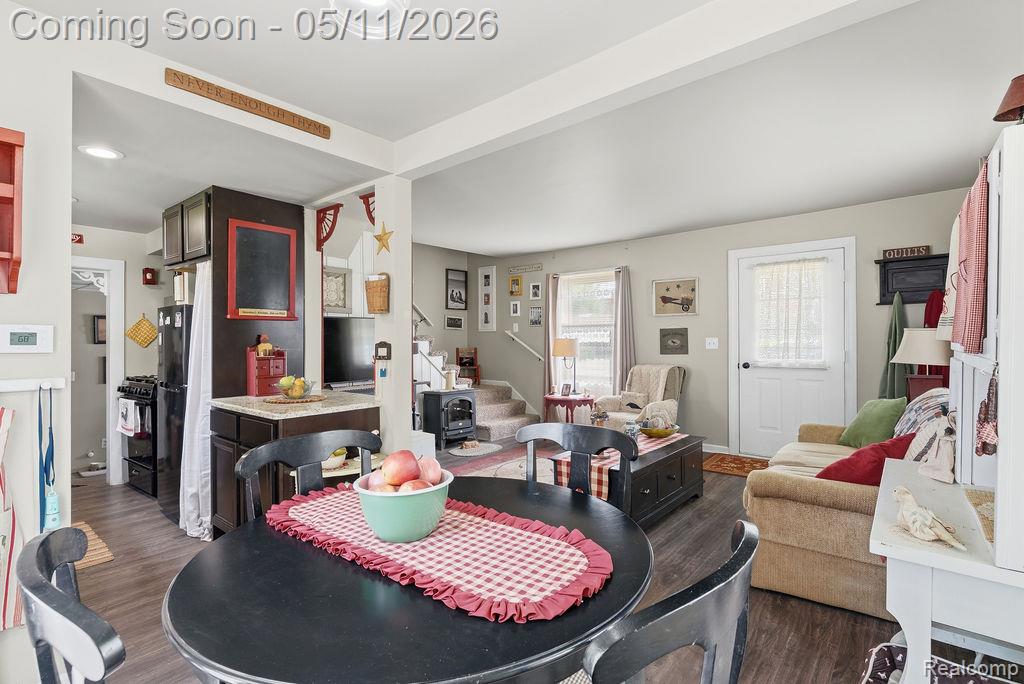 310 W Caroline Street, Fenton, MI 48430 — Photo 12