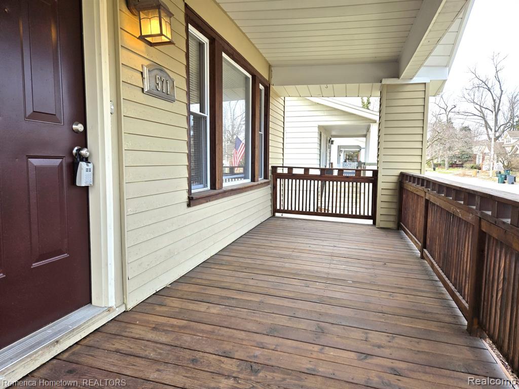 571 W Saratoga Street, Ferndale, MI 48220 — Photo 3