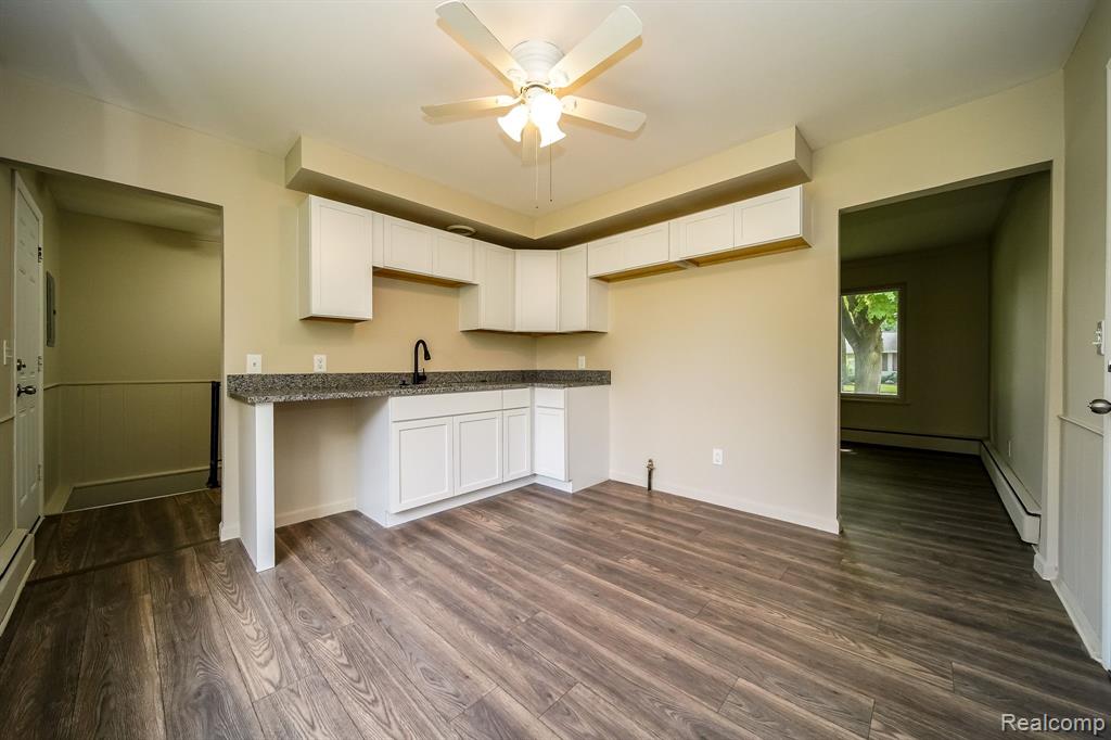 46269 HULING Street, Shelby Twp, MI 48317 — Photo 9