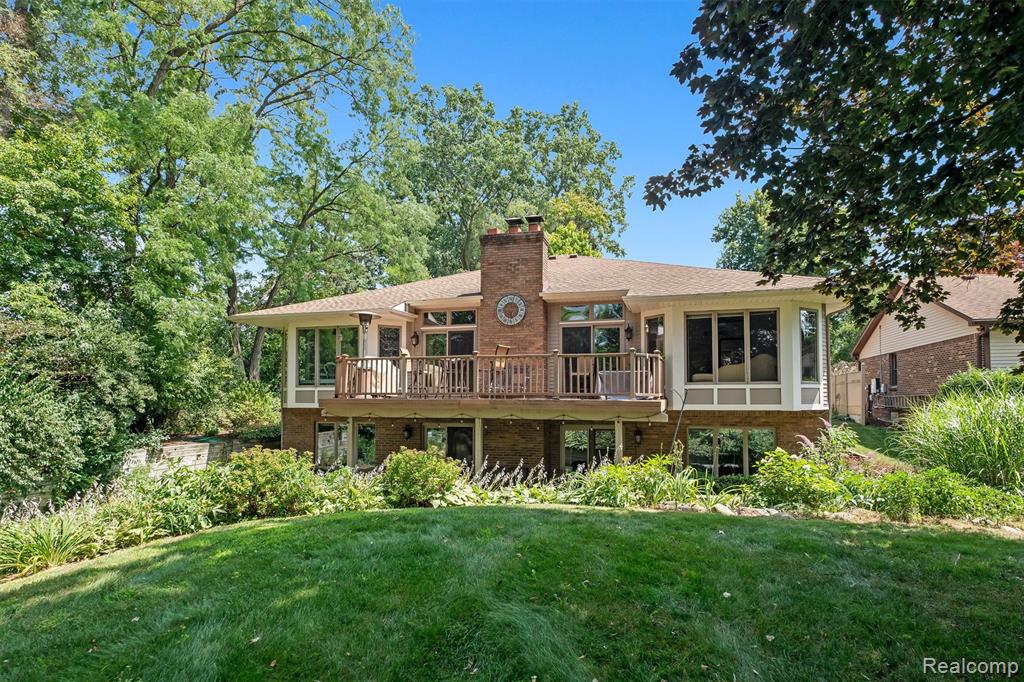 41855 Brentwood Drive, Plymouth, MI 48170 — Photo 37