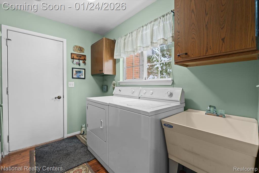485 Winwood Circle, 115, Walled Lake, MI 48390 — Photo 32