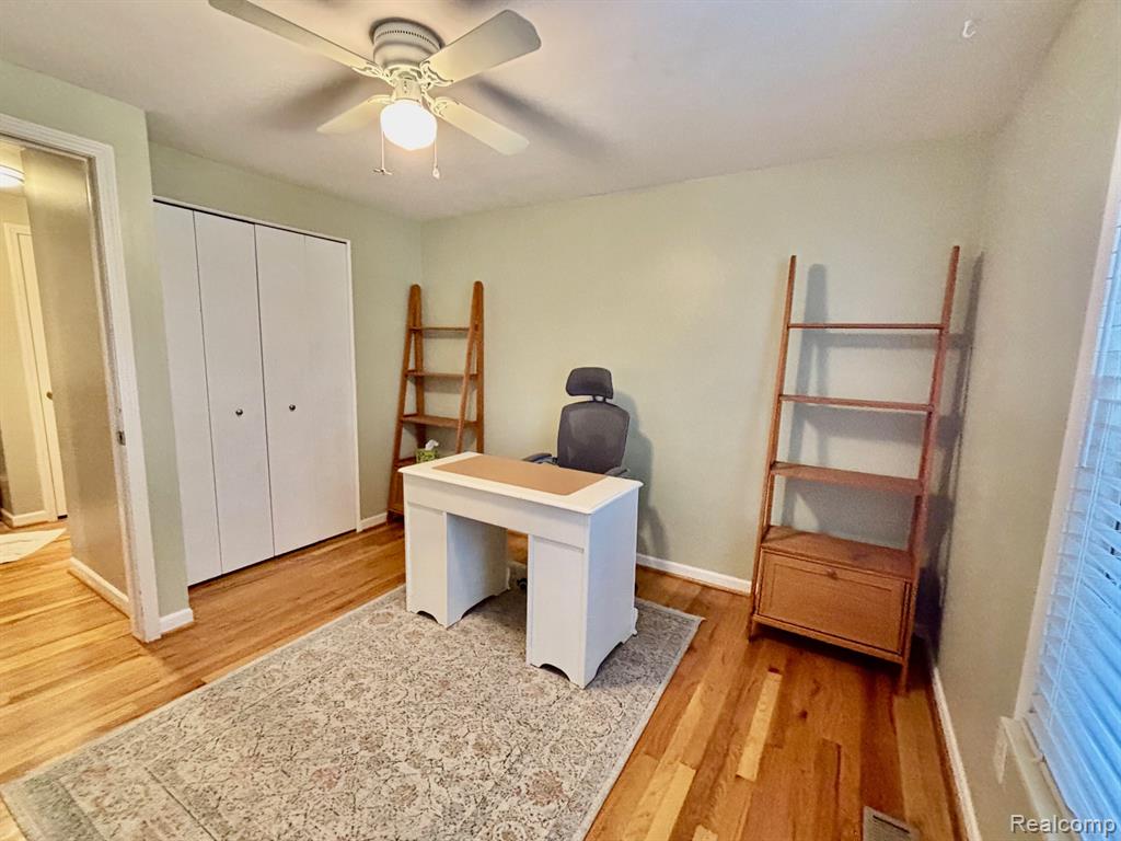 2880 Wareing Drive, Orion, MI — Photo 23