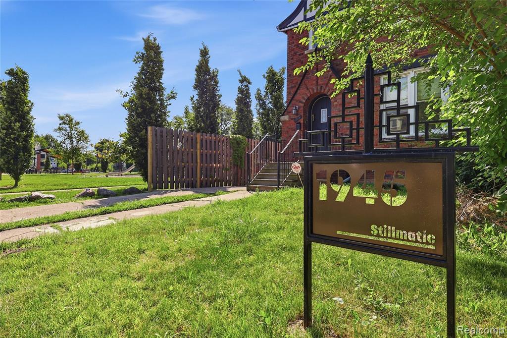 1945 Atkinson Street, Detroit, MI 48206 — Photo 4