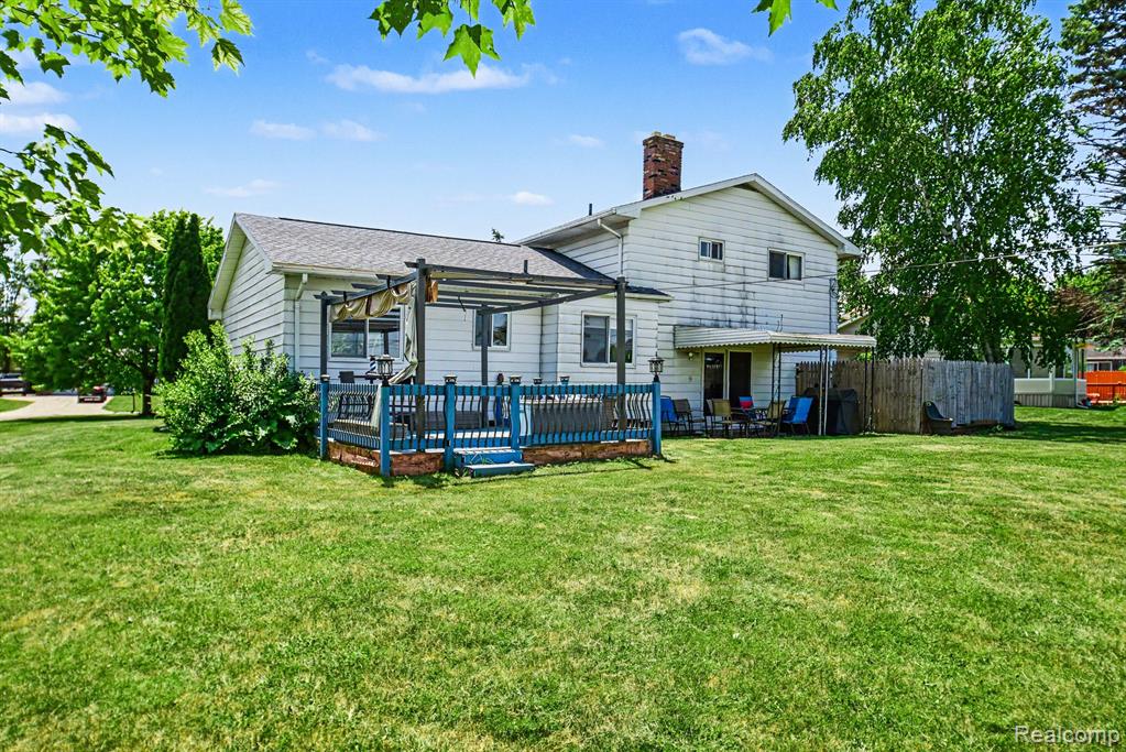 6156 Trenton Drive, Flint, MI 48532 — Photo 26