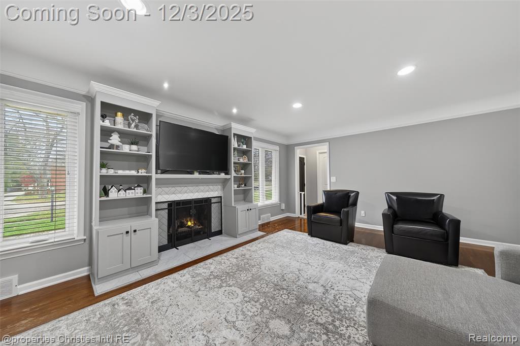 16927 Beverly Road, Beverly Hills, MI 48025 — Photo 14