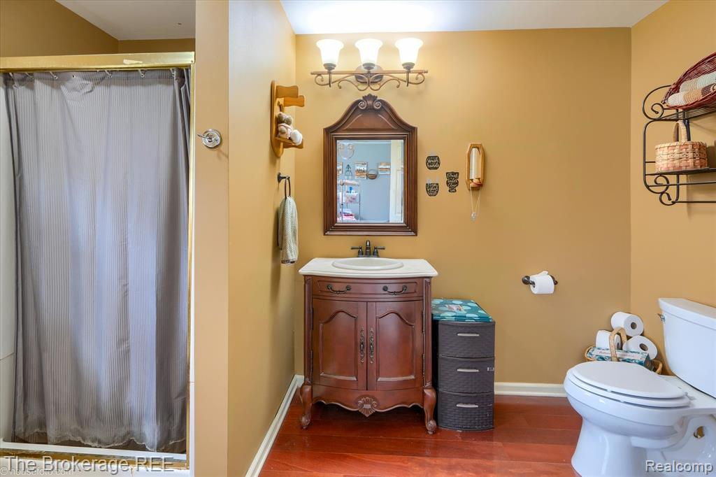 4156 Bobwhite Drive, Flint, MI 48506 — Photo 27