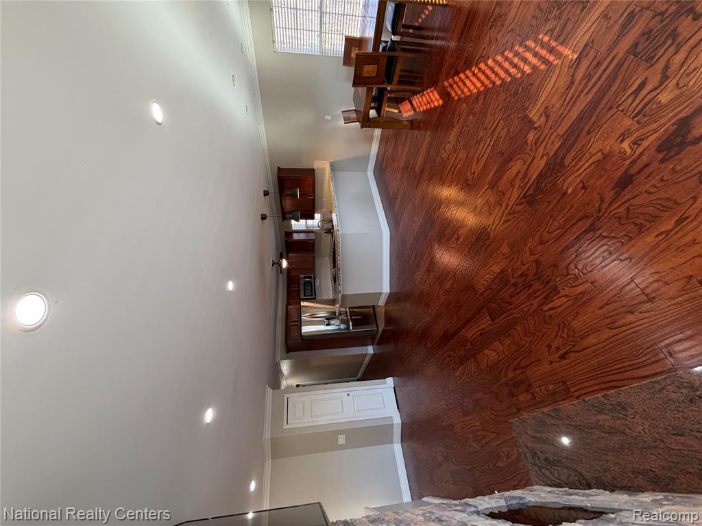8455 Williamstown Drive, Shelby Twp, MI 48316 — Photo 3