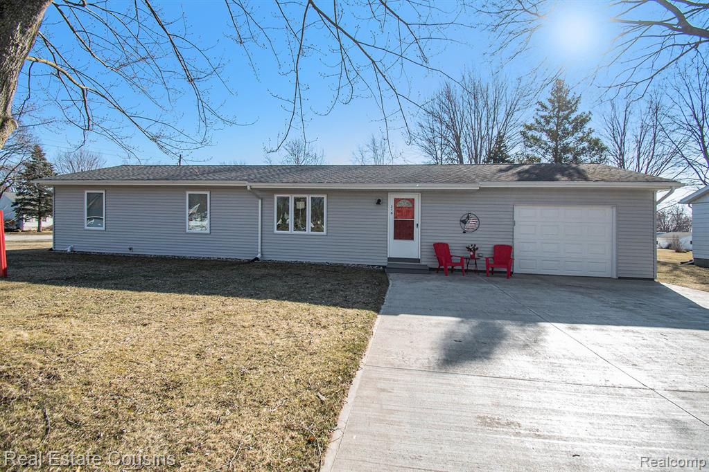 310 N 5TH Street, Shepherd, MI 48883 — front exterior
