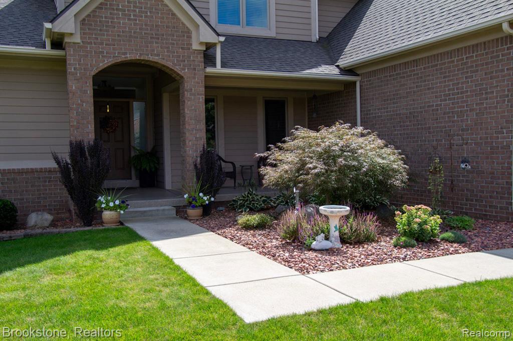 897 MOLDOVIA Drive, White Lake, MI — Photo 9