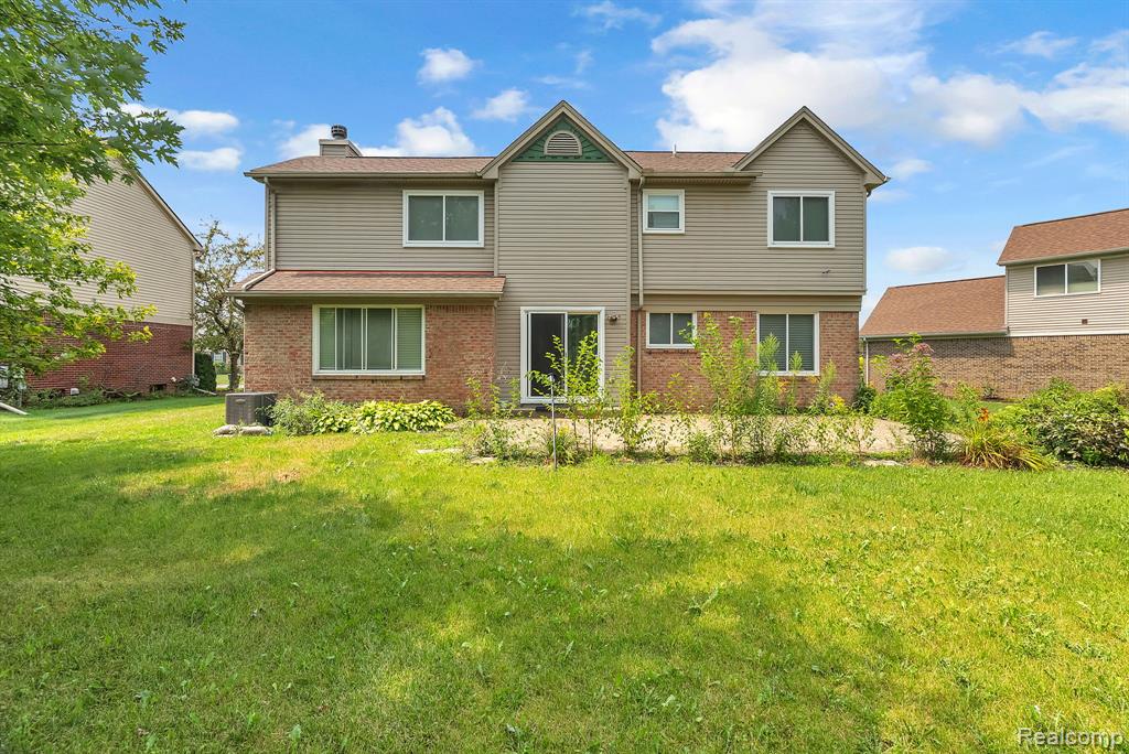 45447 Michael Court, Canton, MI 48188 — Photo 3