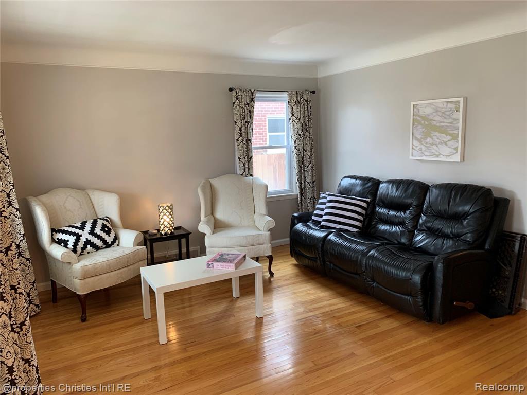 708 S Minerva Avenue, Royal Oak, MI 48067 — Photo 5