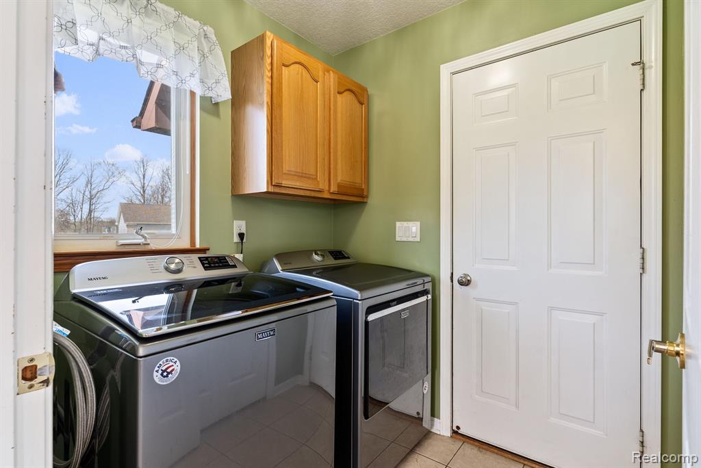 5166 CYPRESS Circle, Grand Blanc, MI 48439 — Photo 21
