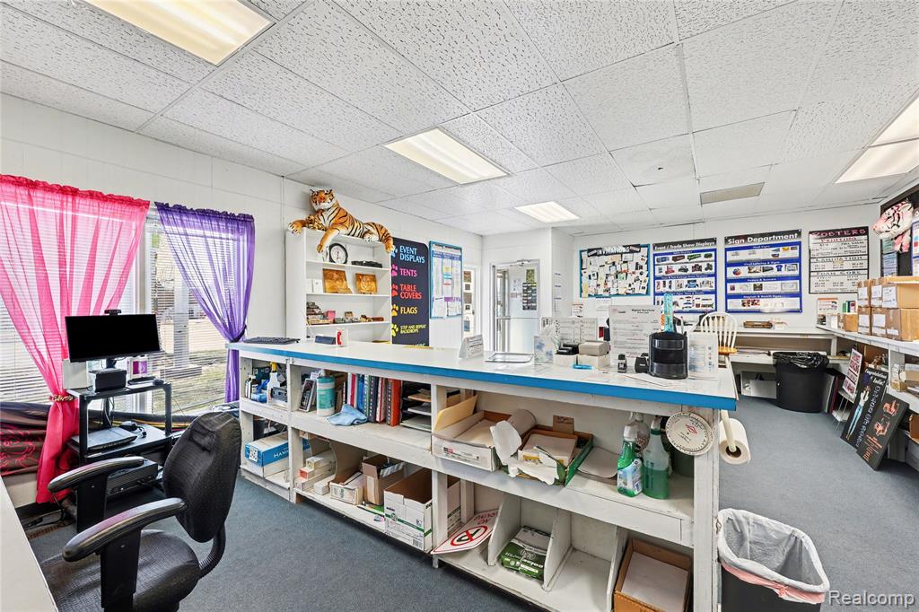 430 S Dort Highway, Flint, MI 48503 — Photo 5
