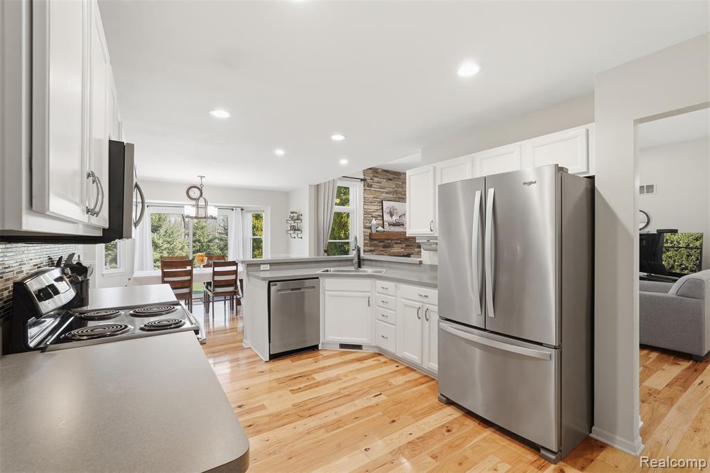 4325 Kellie Court, Howell, MI 48855 — Photo 11