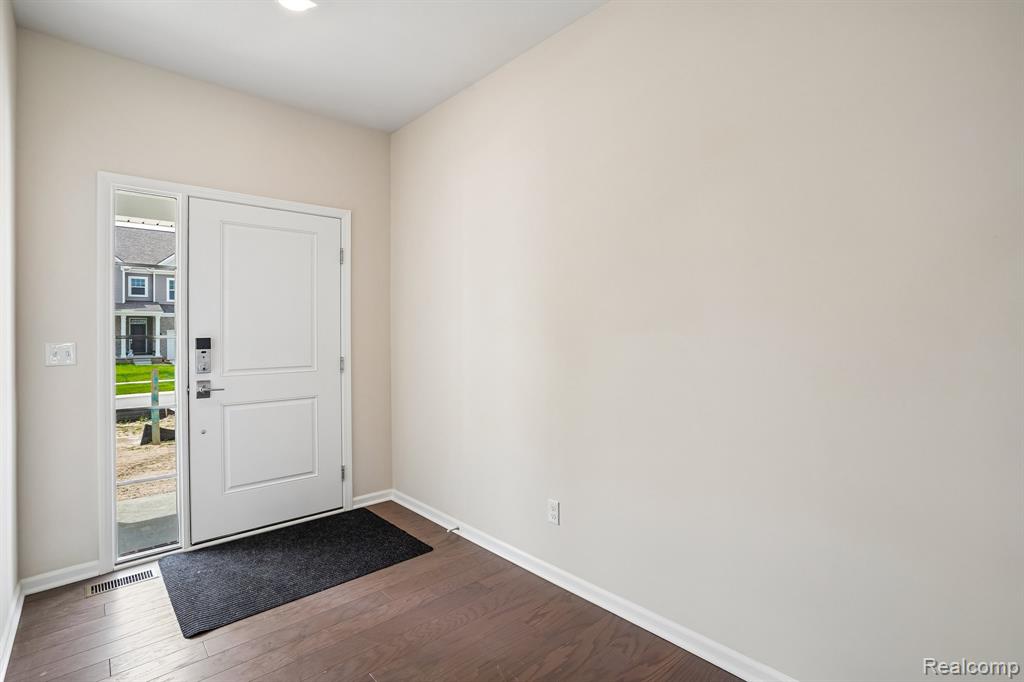 27110 Gallop Way, Saline, MI 48176 — Photo 6
