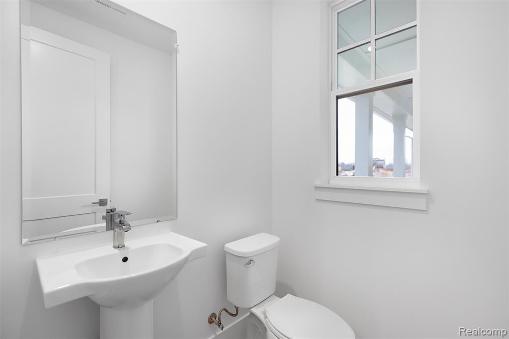 410 S Center Street, Northville, MI 48167 — Photo 18