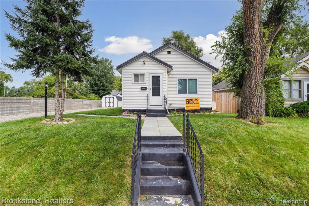 944 MELROSE Street, Pontiac, MI 48340 — Photo 3