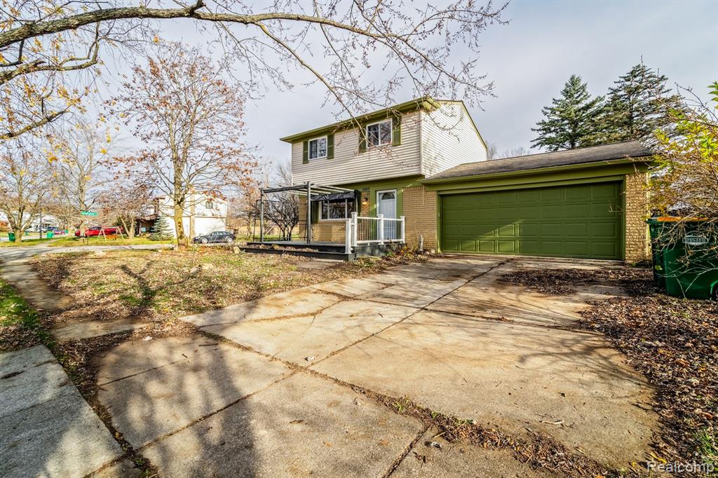 5809 HUNTINGTON Drive, Ypsilanti, MI 48197 — Photo 6