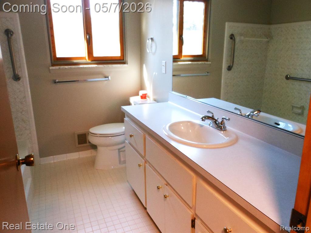 980 OXBOW LAKE Road, White Lake, MI — Photo 12