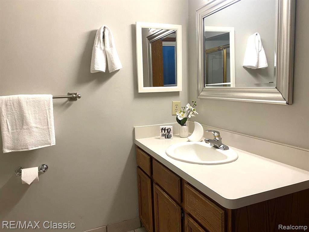 25714 BUCKMINSTER Drive, Novi, MI — Photo 14