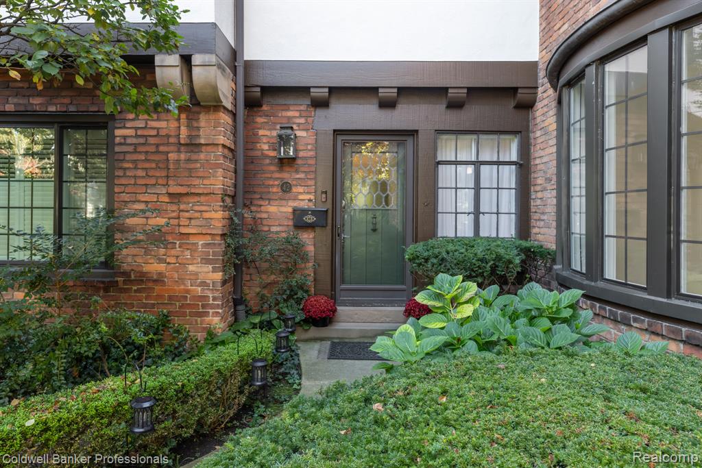 42 Cranford Lane, Grosse Pointe, MI 48230 — Photo 46