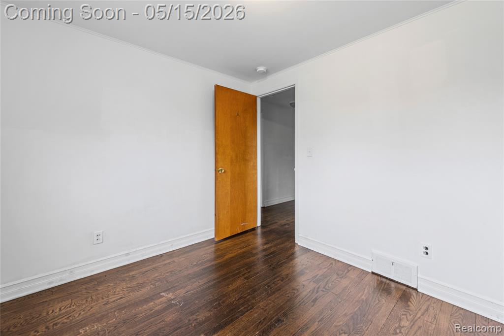 29687 Boewe Drive, Warren, MI 48092 — Photo 27