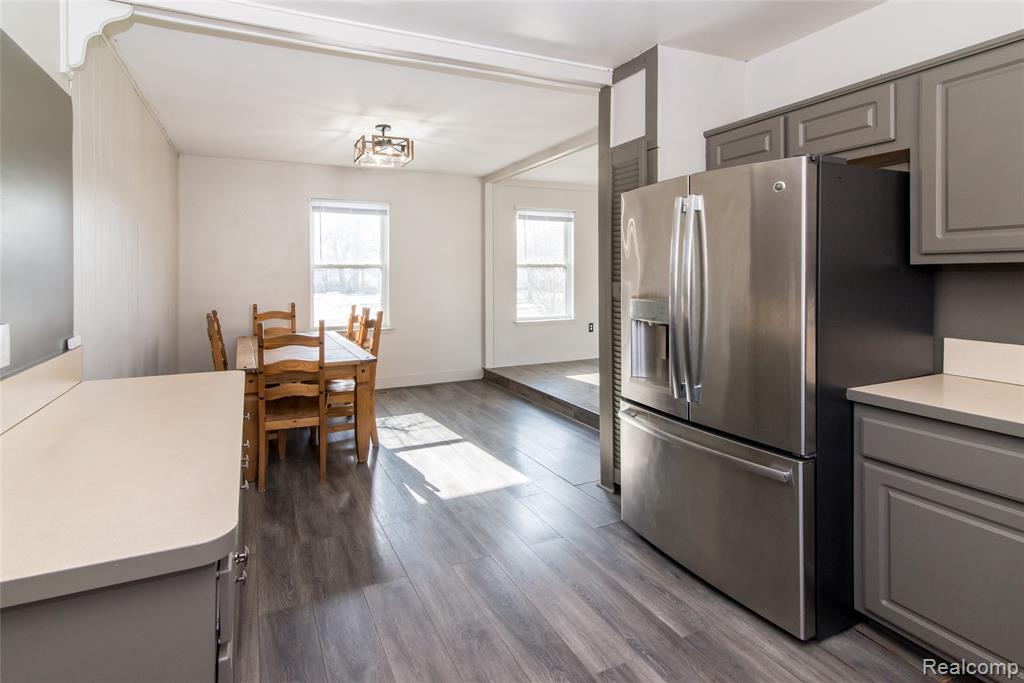 22448 Armstrong Avenue, Brownstown, MI 48193 — Photo 8