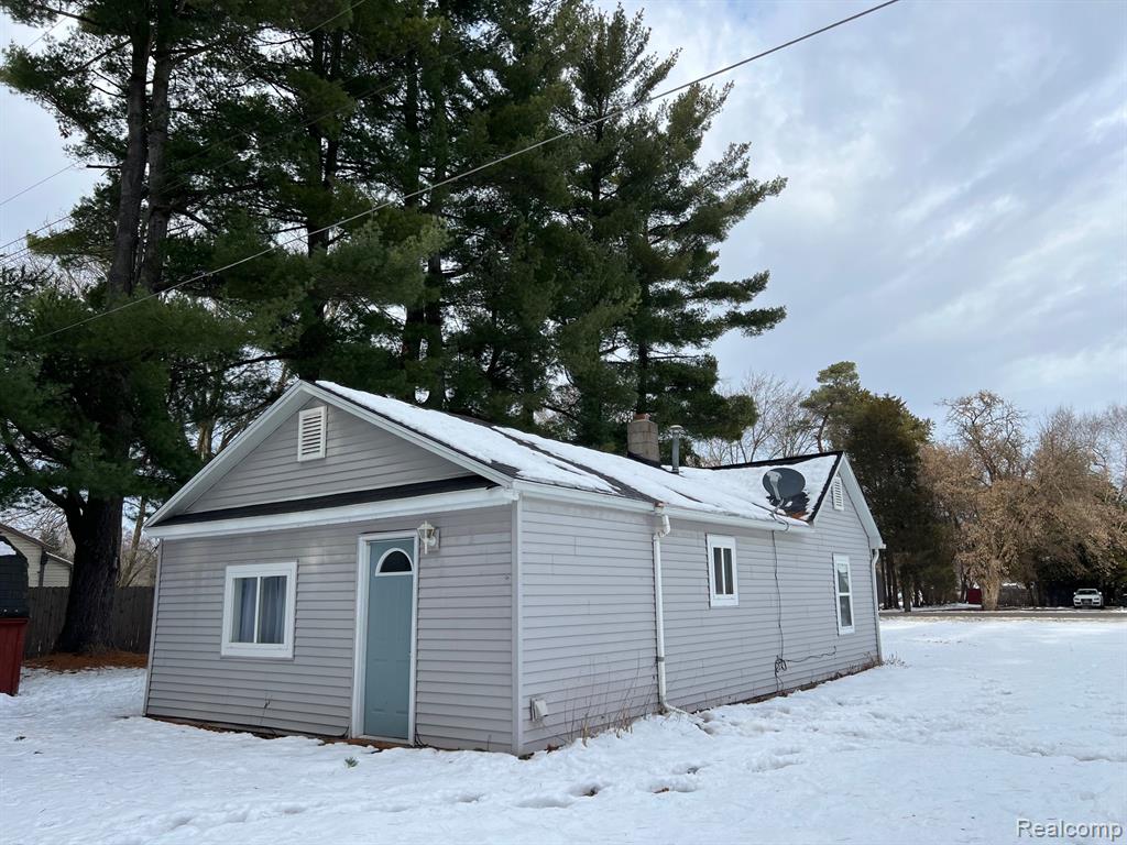 126 Burnside Road, North Branch, MI 48461 — Photo 3