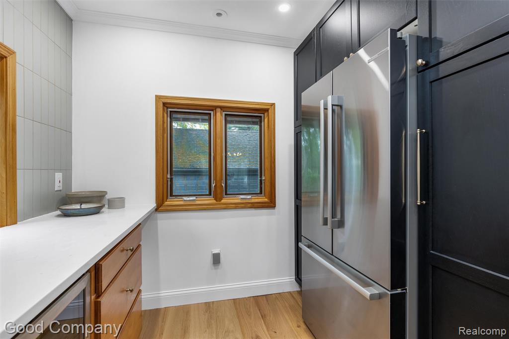 641 W WOODLAND Street, Ferndale, MI 48220 — Photo 14