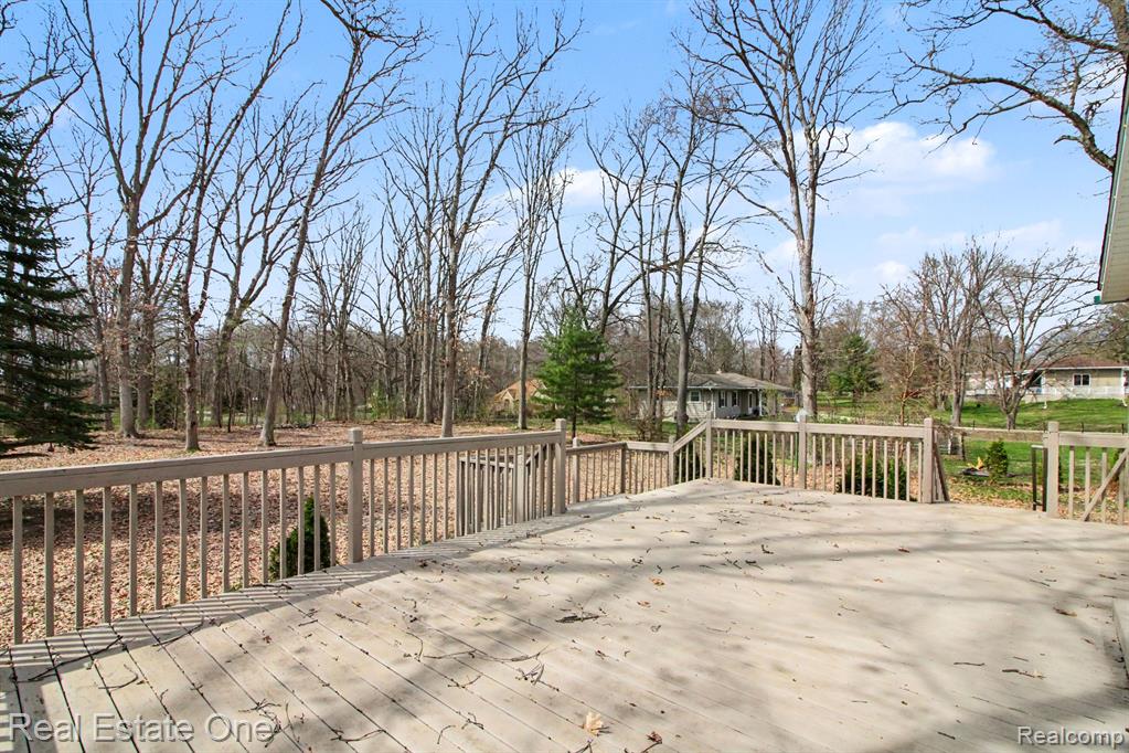 4937 Oak Park Drive, Clarkston, MI — Photo 23
