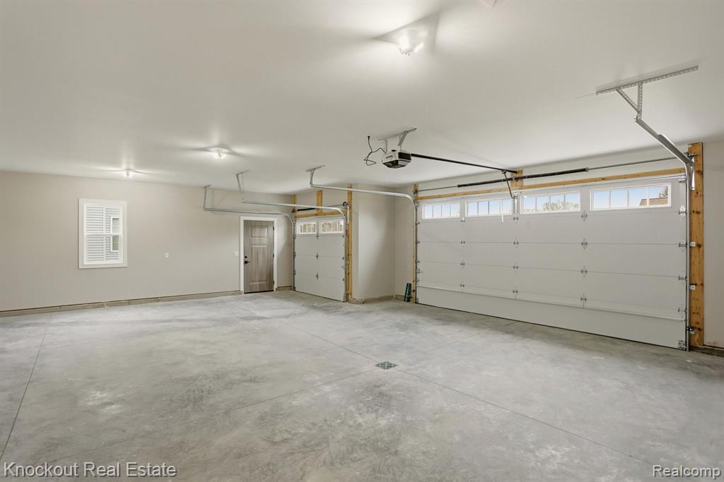 12095 Country Run Drive, Birch Run, MI 48415 — Photo 48