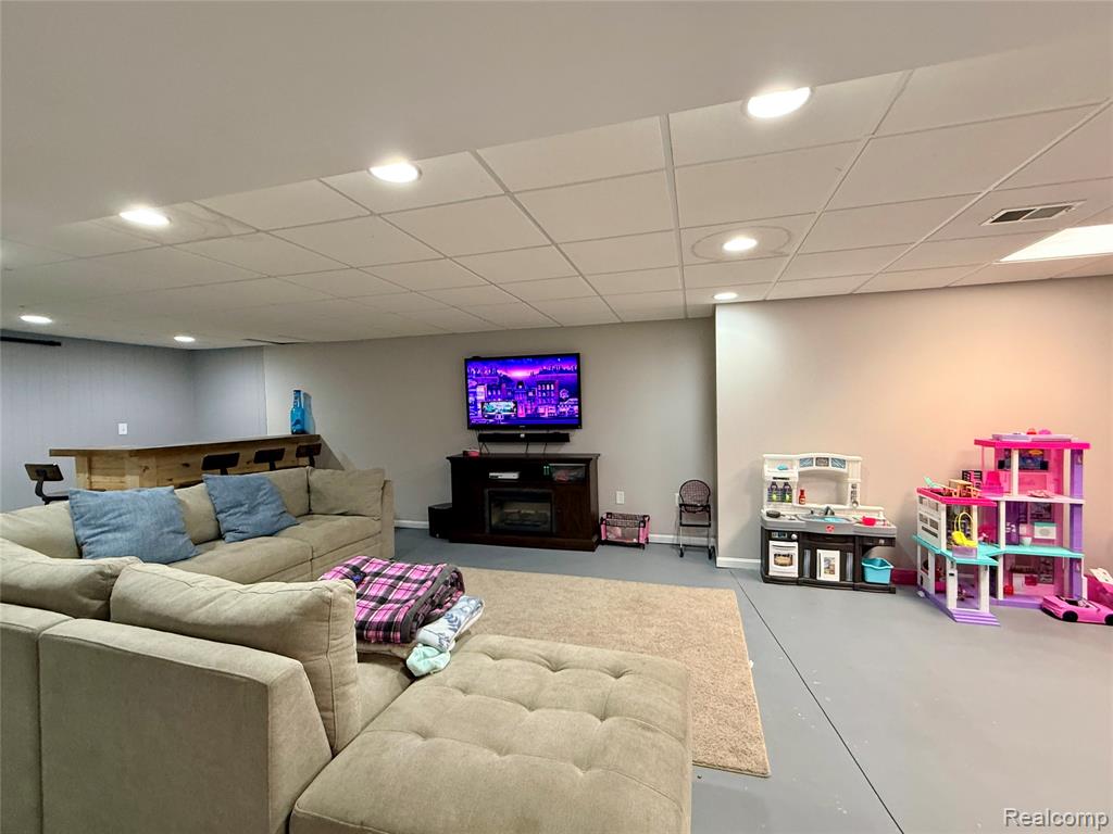 695 Bunce Avenue, Marysville, MI 48040 — Photo 20