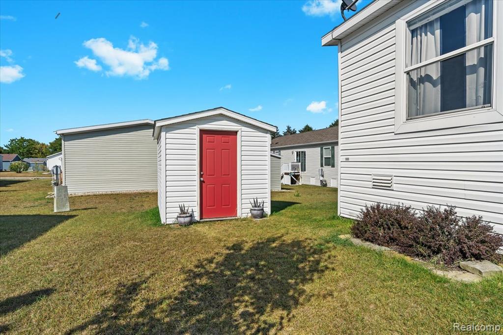 1222 Heather Court, Grass Lake, MI 49240 — Photo 27
