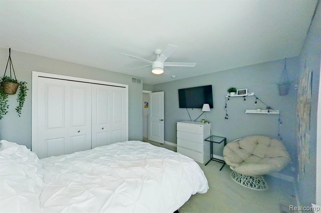 951 N Mill Street, South Lyon, MI 48178 — Photo 28