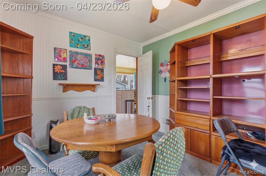 907 Batavia Avenue, Royal Oak, MI 48067 — Photo 14