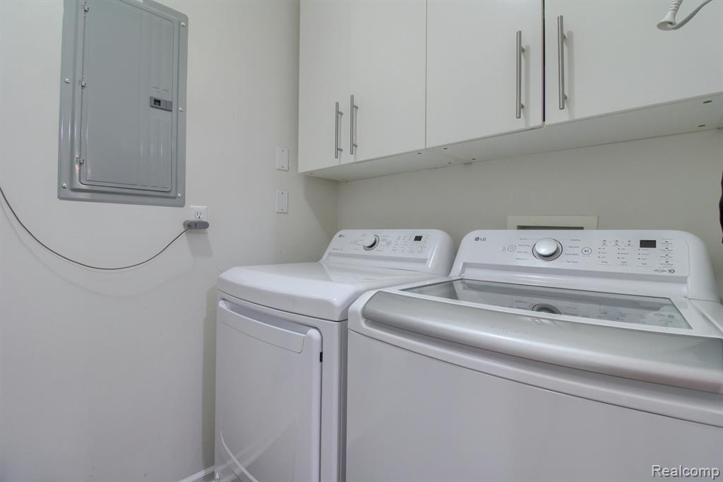 50223 Monroe St., Canton, MI 48188 — Photo 16