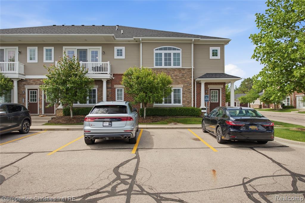 5530 Arbor Chase Drive, 14, Ann Arbor, MI 48103 — Photo 34