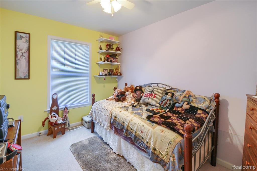 5732 COBBLESTONE Drive, North Branch, MI 48461 — Photo 20