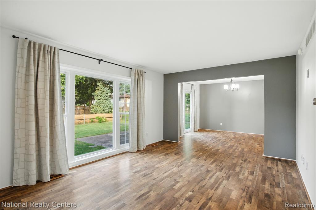 42700 Versailles Road, Canton, MI 48187 — Photo 13