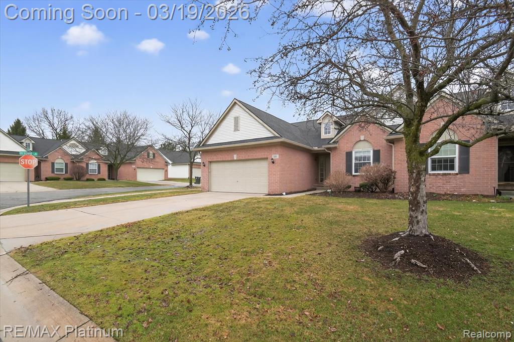 501 Snowfall Court, Howell, MI 48843 — front exterior